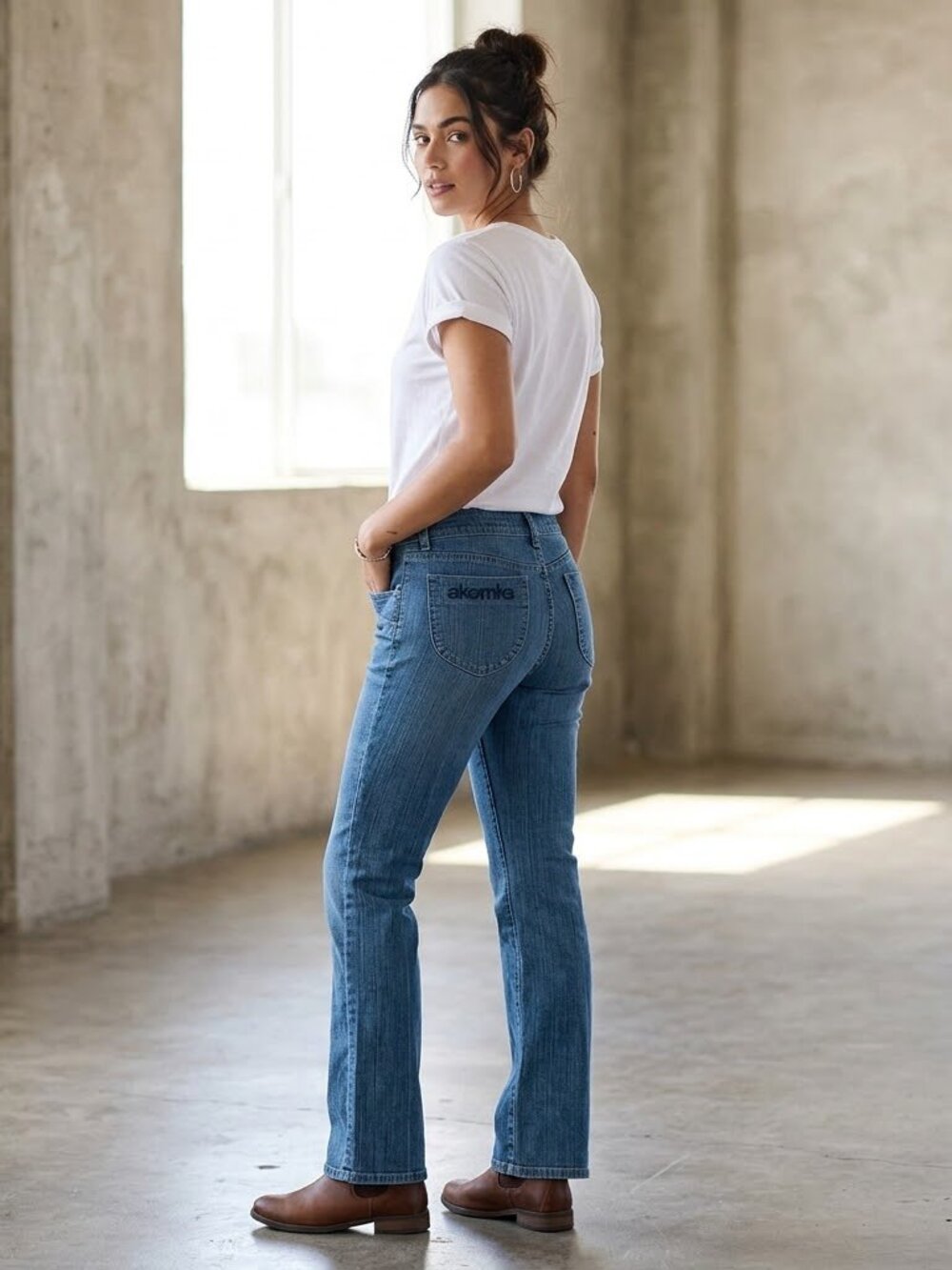 Akdmks Classic Blue Women's Jeans size 30 bootcut. 0279